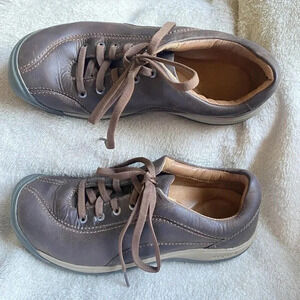 Keen Presido II 1018318 Women's Leather Hiking Trail Sneakers Size 6.5 US Brown